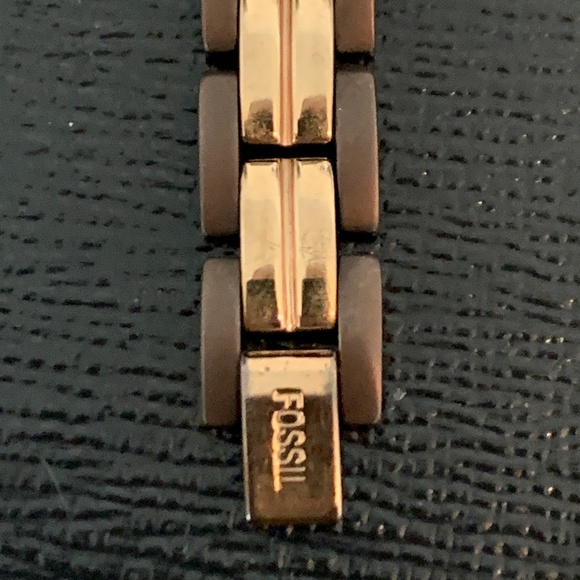 Fossil Chocolate & Gold Tone Watch with Date - Picture 9 of 9